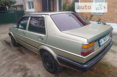 Седан Volkswagen Jetta 1984 в Иванкове