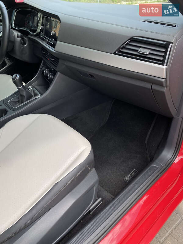 Седан Volkswagen Jetta 2020 в Вінниці