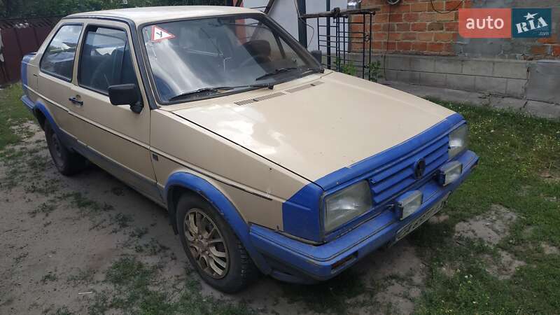 Седан Volkswagen Jetta 1985 в Кам'янці