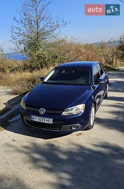 Седан Volkswagen Jetta 2012 в Києві