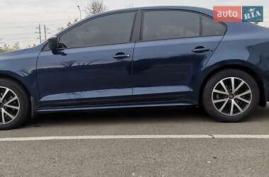 Седан Volkswagen Jetta 2014 в Дніпрі