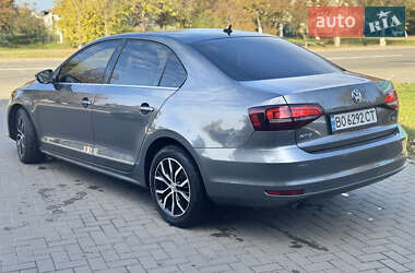 Седан Volkswagen Jetta 2016 в Красилові