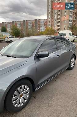 Седан Volkswagen Jetta 2014 в Черкасах