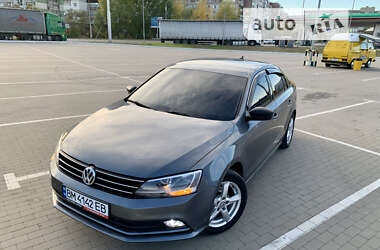 Седан Volkswagen Jetta 2015 в Сумах