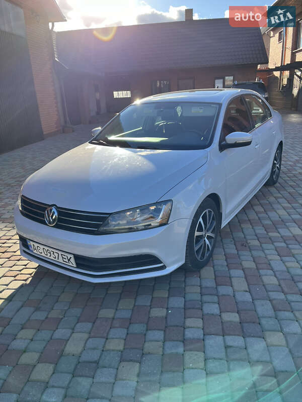 Седан Volkswagen Jetta 2017 в Луцьку