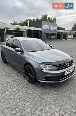 Седан Volkswagen Jetta 2016 в Полтаве