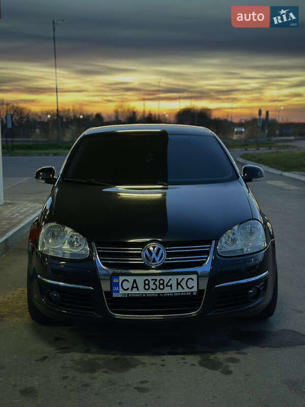 Седан Volkswagen Jetta 2008 в Черкасах