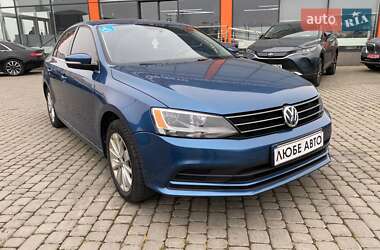 Седан Volkswagen Jetta 2016 в Львові