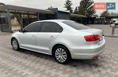 Седан Volkswagen Jetta 2012 в Лубнах