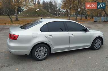 Седан Volkswagen Jetta 2011 в Полтаві