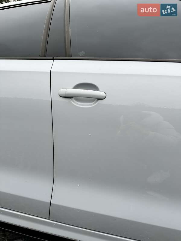 Седан Volkswagen Jetta 2017 в Киеве