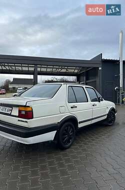 Седан Volkswagen Jetta 1989 в Шумську