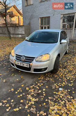 Седан Volkswagen Jetta 2008 в Киеве