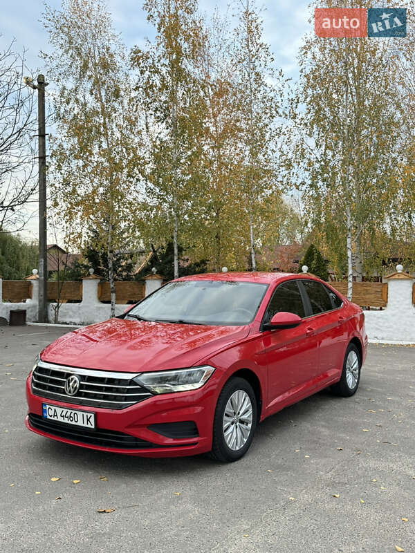 Седан Volkswagen Jetta 2019 в Черкассах