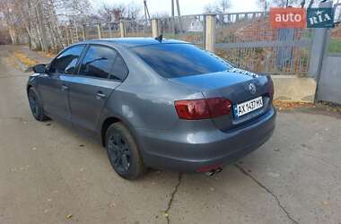 Седан Volkswagen Jetta 2013 в Люботине