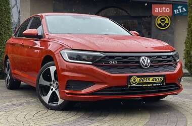 Седан Volkswagen Jetta 2018 в Львові