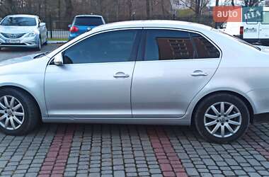 Седан Volkswagen Jetta 2010 в Богородчанах