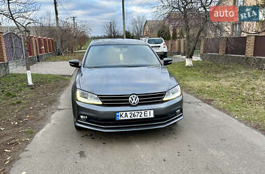 Седан Volkswagen Jetta 2017 в Киеве