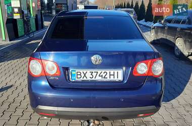 Седан Volkswagen Jetta 2006 в Хмельницькому