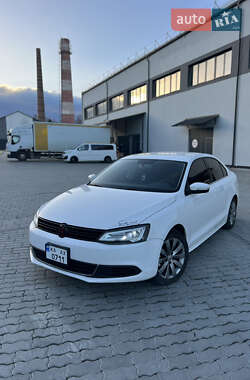 Седан Volkswagen Jetta 2013 в Трускавце