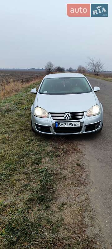 Седан Volkswagen Jetta 2006 в Києві