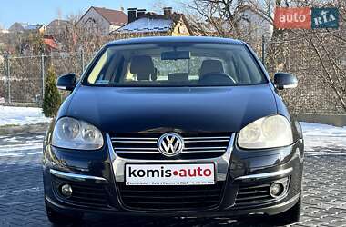 Седан Volkswagen Jetta 2006 в Хмельницком