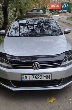 Седан Volkswagen Jetta 2013 в Броварах