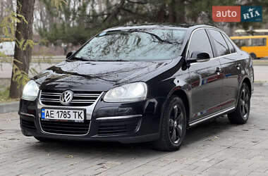 Седан Volkswagen Jetta 2007 в Дніпрі