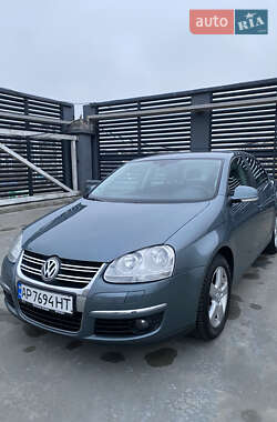 Седан Volkswagen Jetta 2008 в Києві