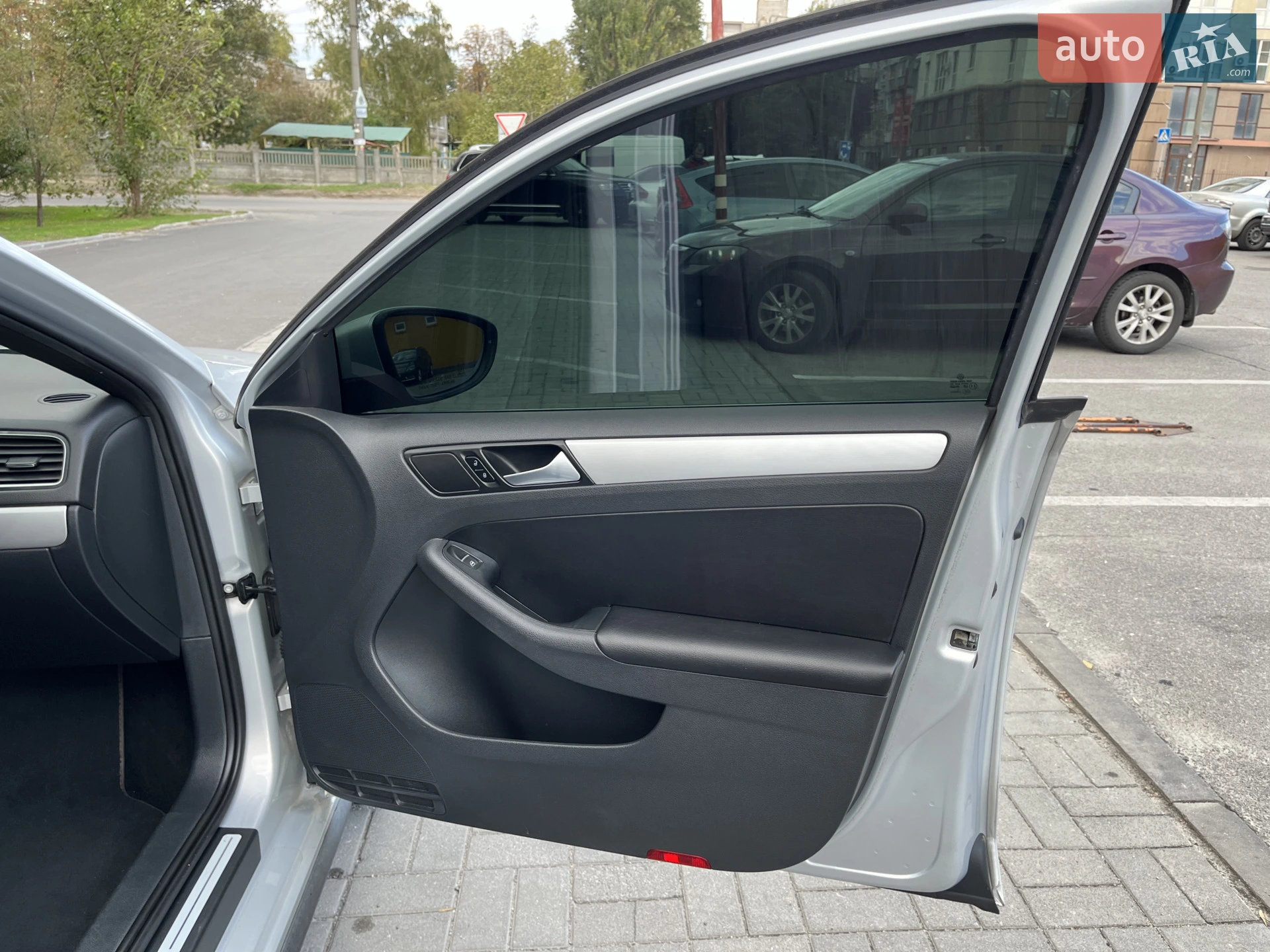 2012 Volkswagen Jetta - мініатюра 17