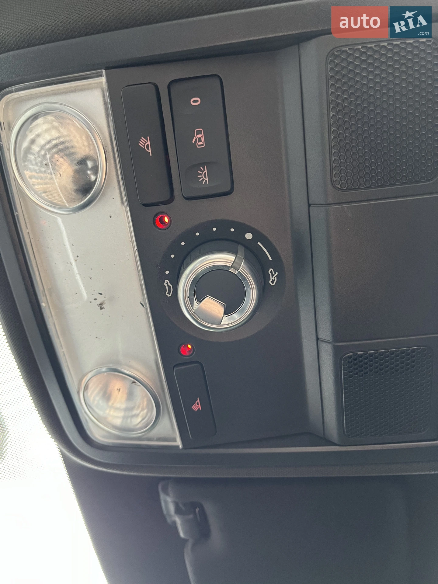 2012 Volkswagen Jetta - мініатюра 29