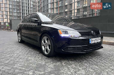 Седан Volkswagen Jetta 2010 в Одесі