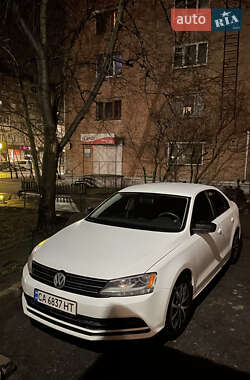 Седан Volkswagen Jetta 2015 в Черкасах