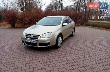 Седан Volkswagen Jetta 2006 в Миргороде