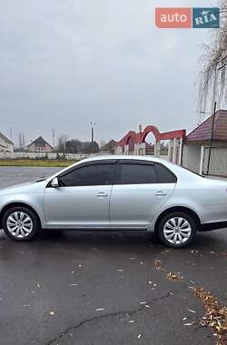 Седан Volkswagen Jetta 2010 в Береговому