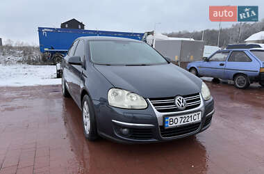 Седан Volkswagen Jetta 2006 в Теребовле