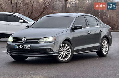 Седан Volkswagen Jetta 2015 в Кривому Розі