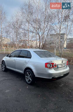 Седан Volkswagen Jetta 2007 в Кременчуге