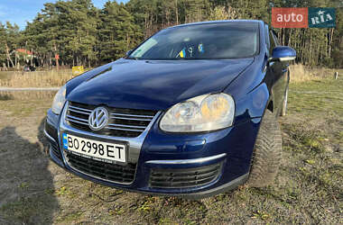 Седан Volkswagen Jetta 2007 в Золочеві