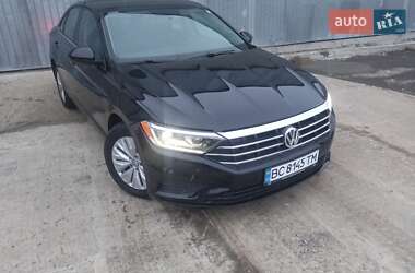 Седан Volkswagen Jetta 2019 в Львові