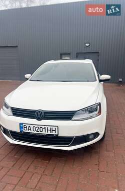 Седан Volkswagen Jetta 2013 в Знаменке