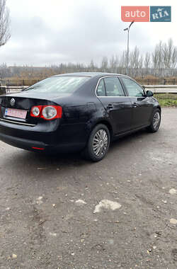 Седан Volkswagen Jetta 2006 в Кривому Розі