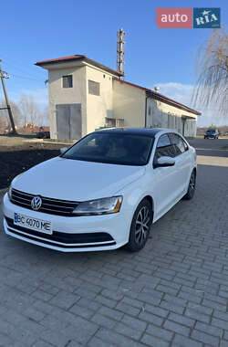 Седан Volkswagen Jetta 2017 в Львові