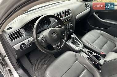 Седан Volkswagen Jetta 2011 в Киеве