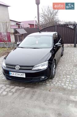 Седан Volkswagen Jetta 2012 в 