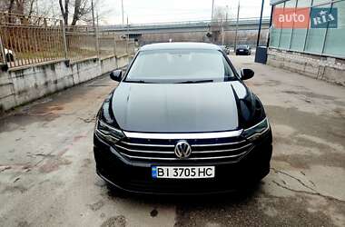 Седан Volkswagen Jetta 2019 в Днепре