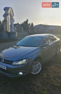 Седан Volkswagen Jetta 2012 в Полтаве