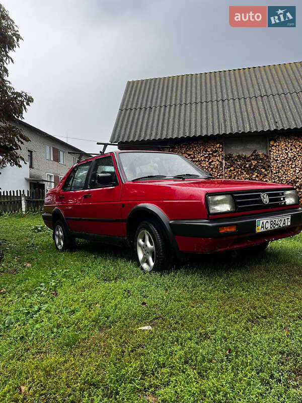 Седан Volkswagen Jetta 1990 в Любомле