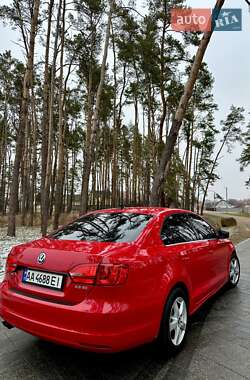 Седан Volkswagen Jetta 2012 в Житомире