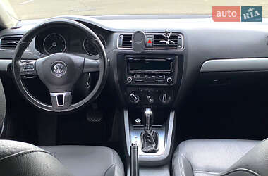 Седан Volkswagen Jetta 2012 в Киеве